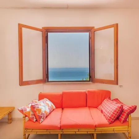 La Casa Sulla Scogliera * 산 마우로 실렌토