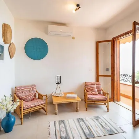 La Casa Sulla Scogliera * 산 마우로 실렌토